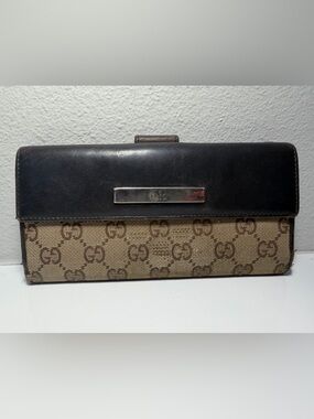 Gucci Brown and Beige Monogram Continental Wallet (Fair) with COA